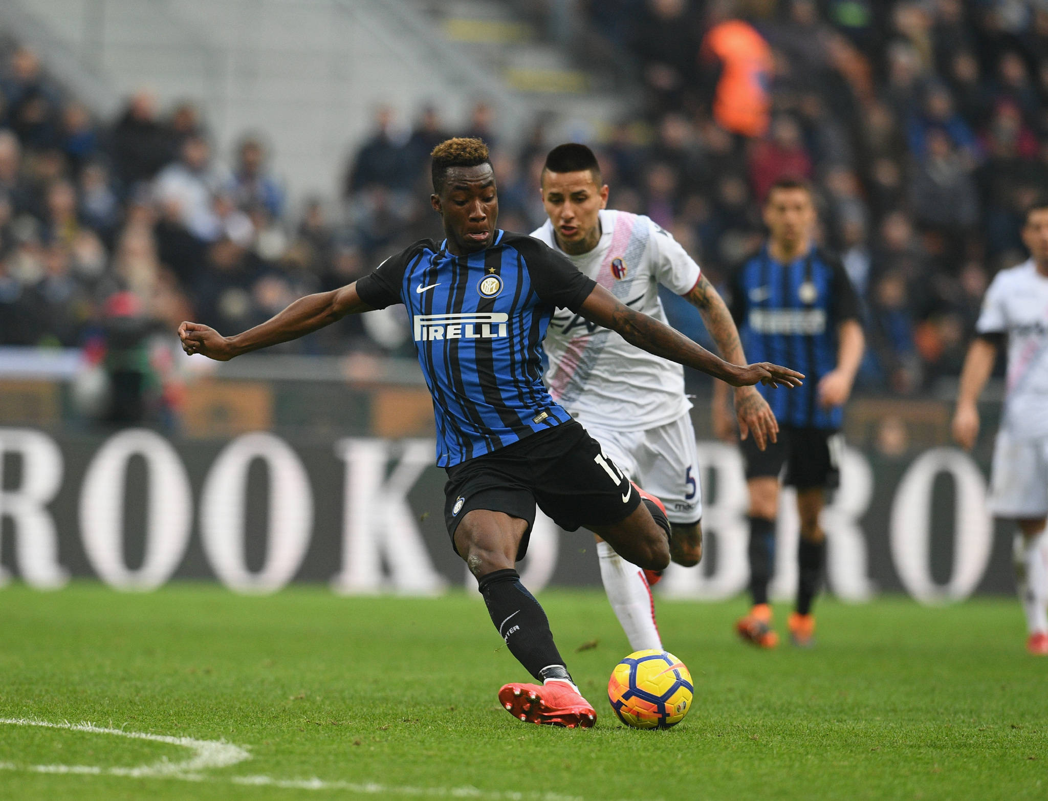 包含从国际米兰外线爆发备战荷甲到今晨AC米兰备战德甲，科维托娃在独行侠比赛中刷新纪录的词条金年会官网登录